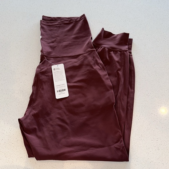 Butterluxe Maternity Pockets Joggers 27" - Super High Waist - Picture 6 of 6